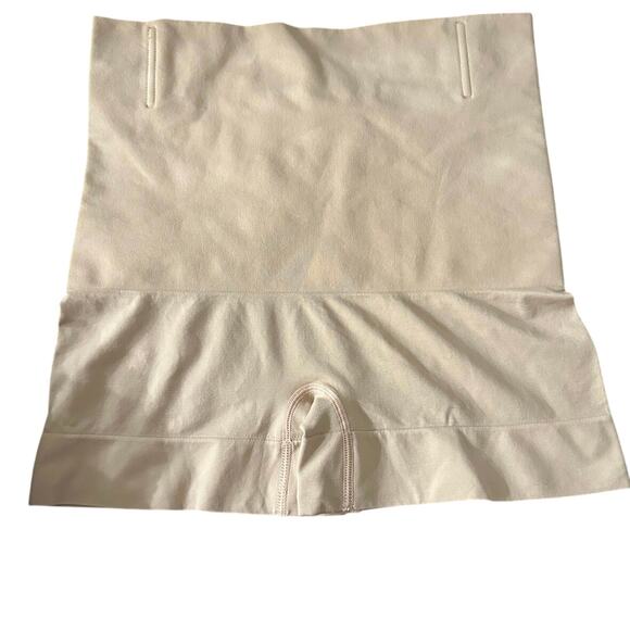 Hey Girl Nude Seamless Tummy Control Shapewear Shorts Womens Size XXL - Picture 3 of 6